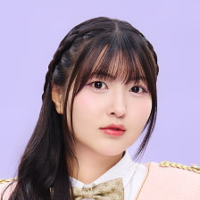 岡村美波のアーティスト写真