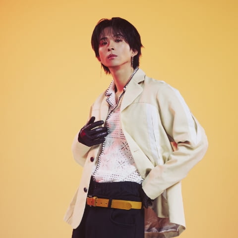 澤本夏輝のアーティスト写真