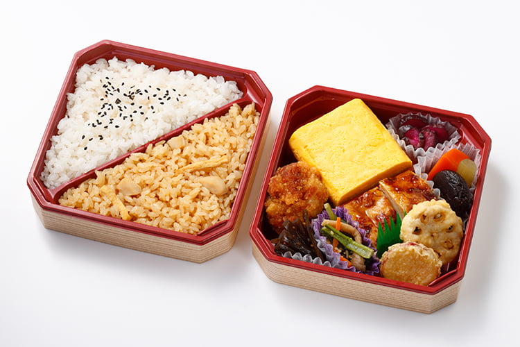 駅弁『⼆段重 ⼭ 鶏とだし巻卵』のイメージ画像