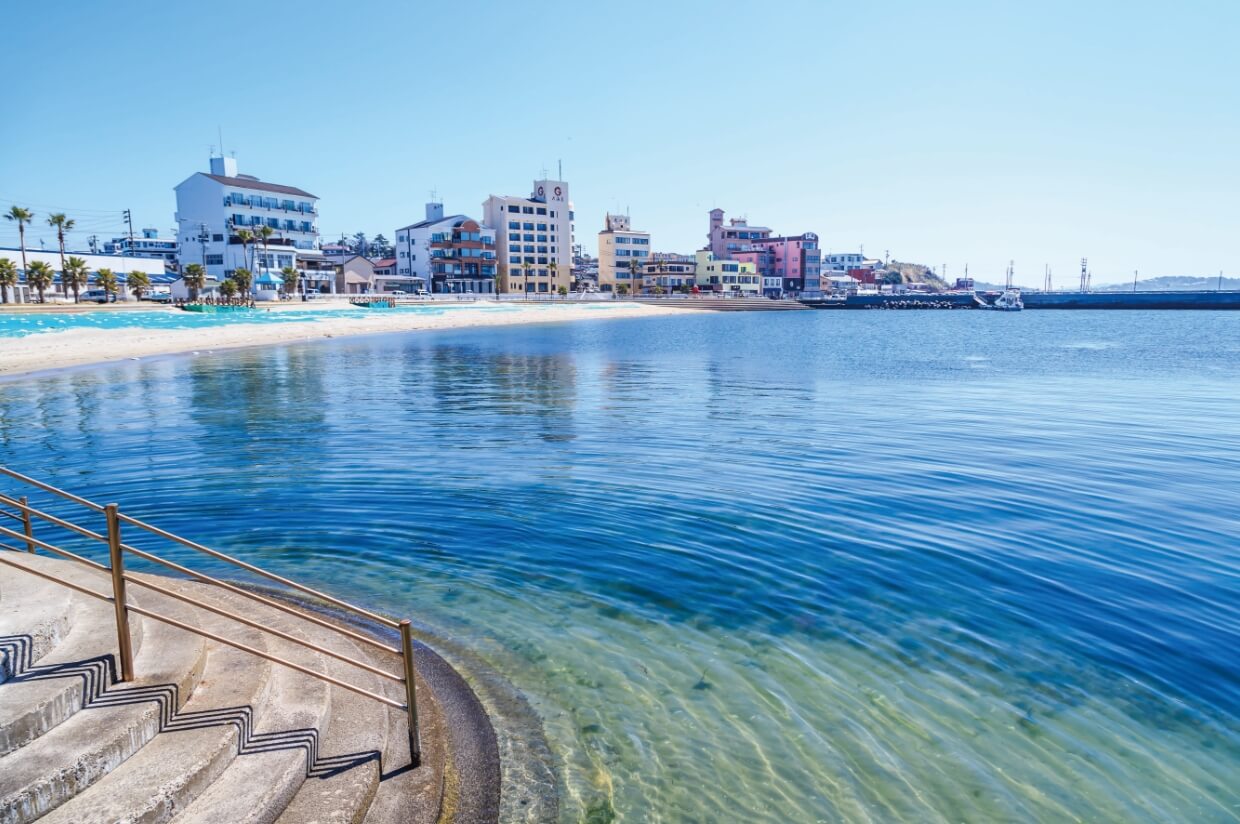 日間賀島