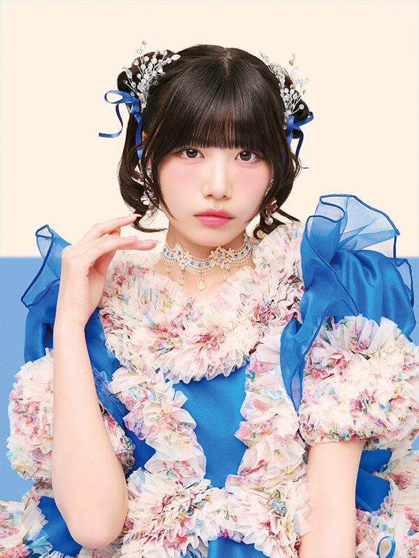 奥田 彩友 アーティスト写真