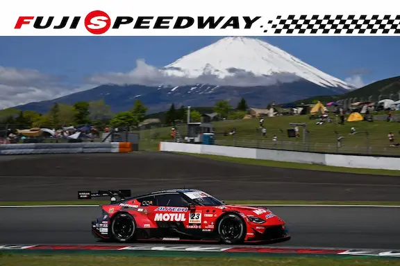 富士スピードウェイに潜入！～プロレーサー解説付き体験走行＆バックヤード見学～ プランの写真
