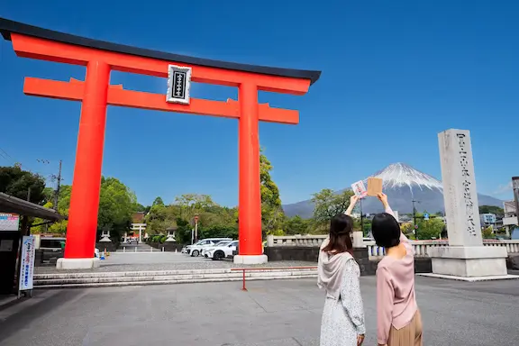 コノハナサクヤヒメと富士山の湧水に祈る美の願い体験～美・咲良祈願～ プランの写真